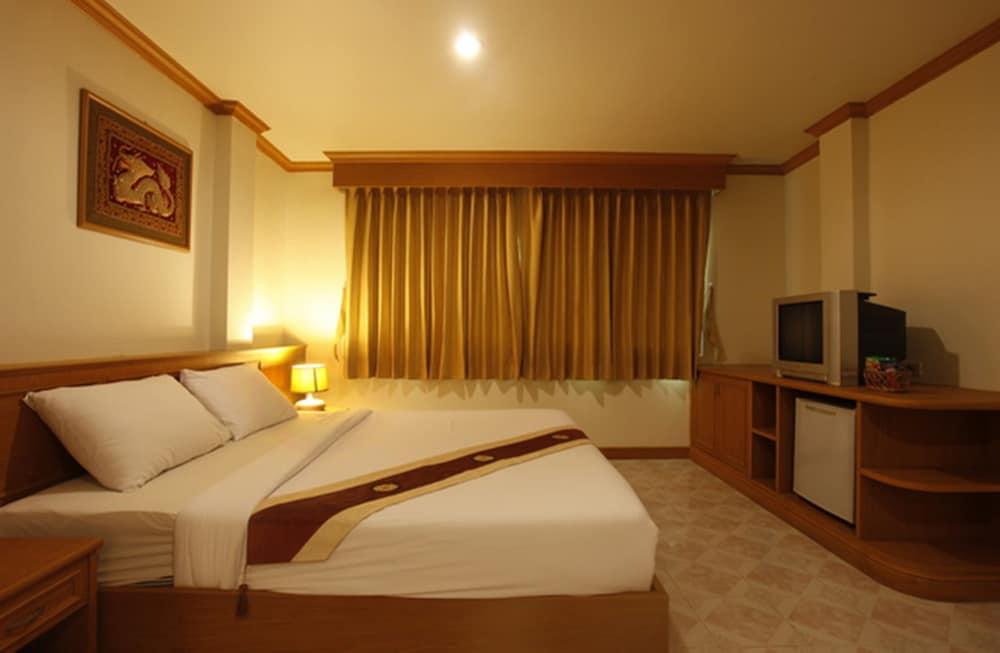 Casa Jip Guesthouse Patong Экстерьер фото