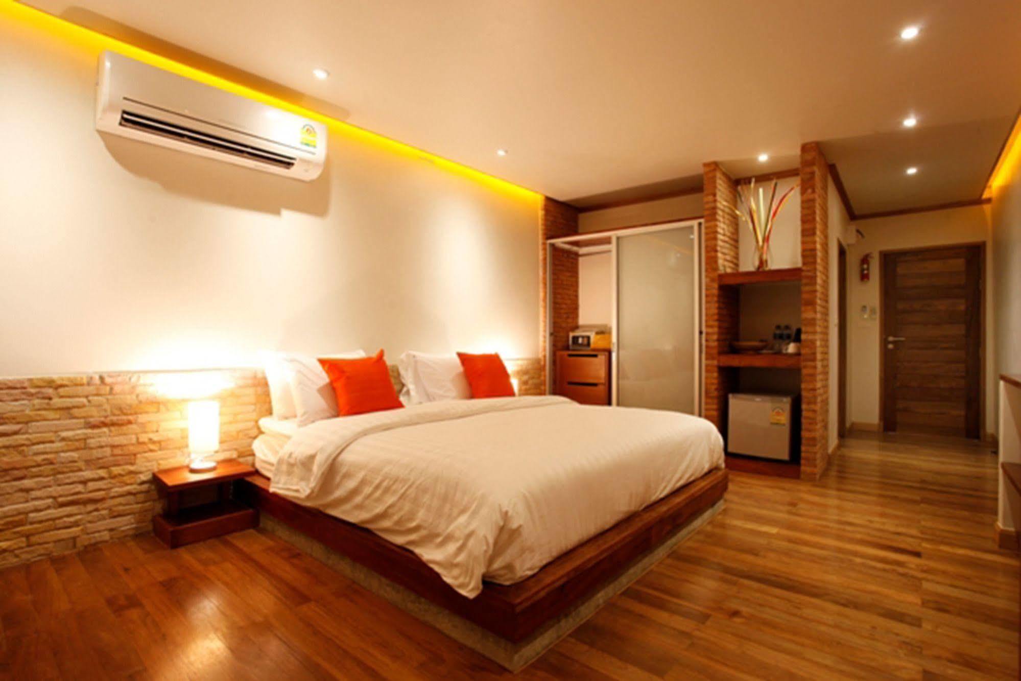 Casa Jip Guesthouse Patong Экстерьер фото