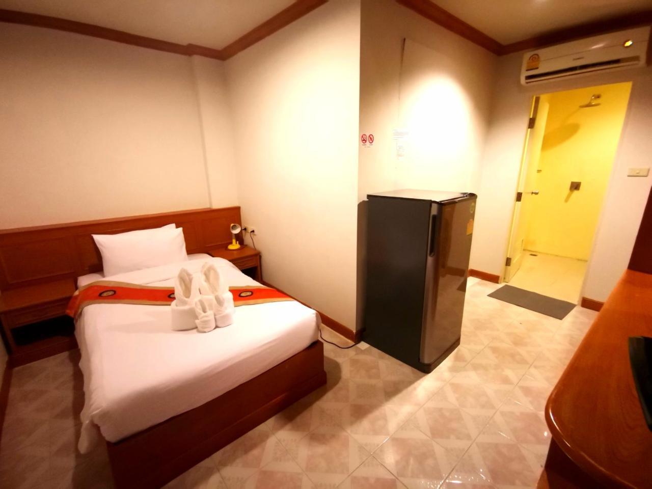Casa Jip Guesthouse Patong Экстерьер фото